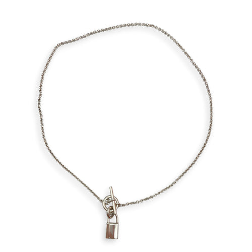 Kelly Cadenas Pendant Necklace Silver hardware CL2606-21778 2