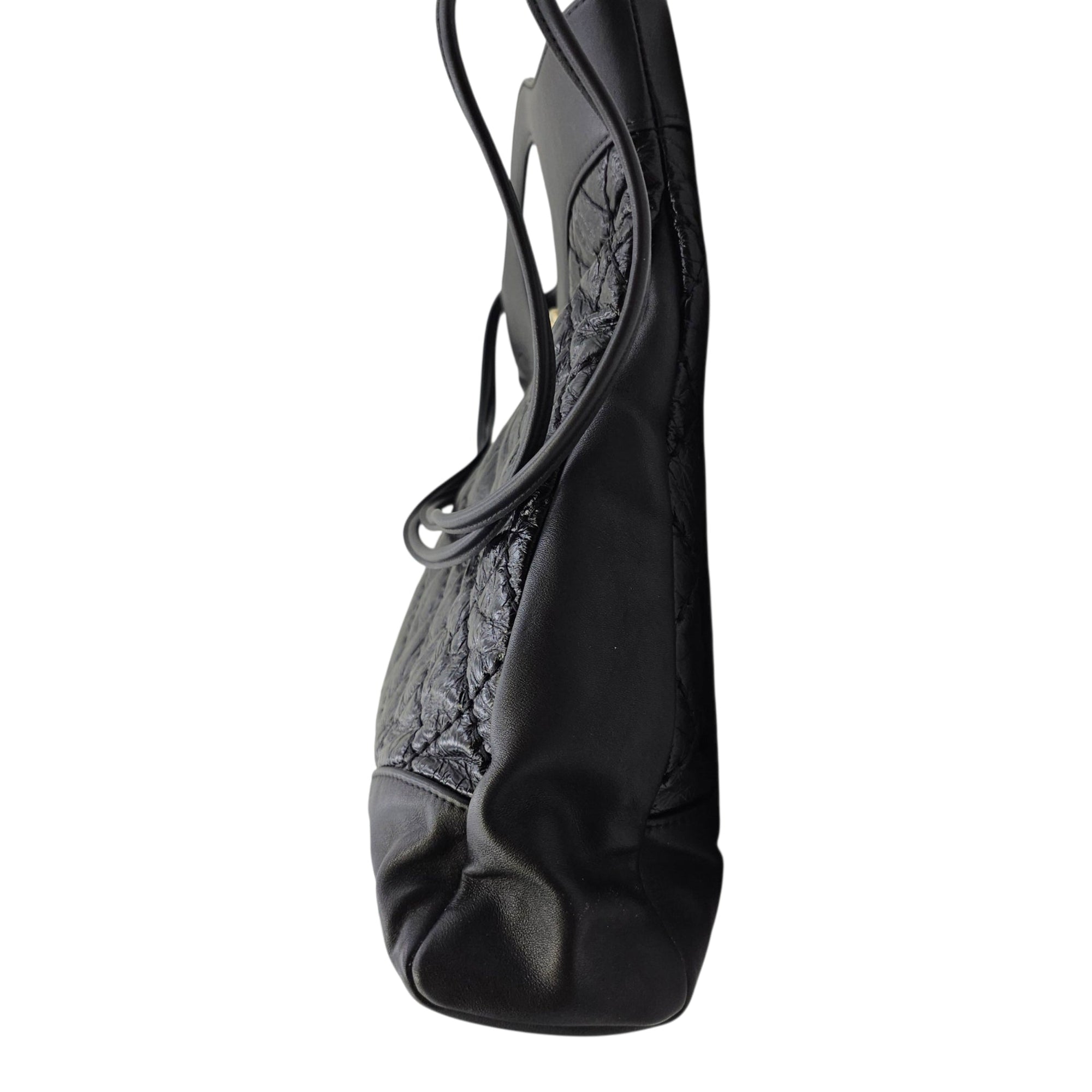 31 Shopping Tote 37 Black Top Handle Bag in Distressed Leather Gold hardware CL2606-21796 4