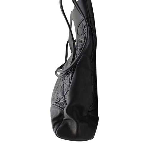31 Shopping Tote 37 Black Top Handle Bag in Distressed Leather Gold hardware CL2606-21796 4