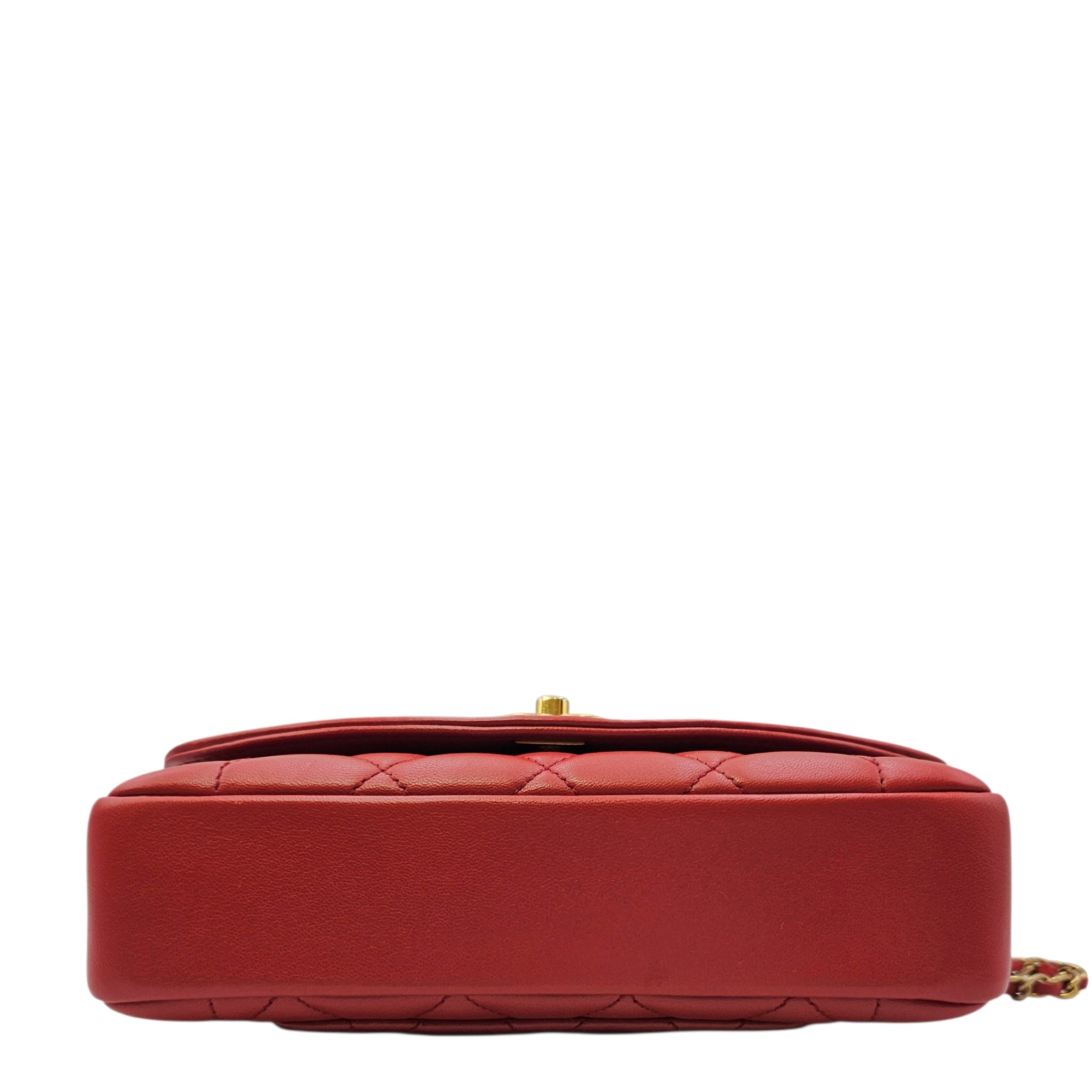 Diana Reissue Flap Size 22 cm Red Shoulder Bag in Calfskin Gold hardware