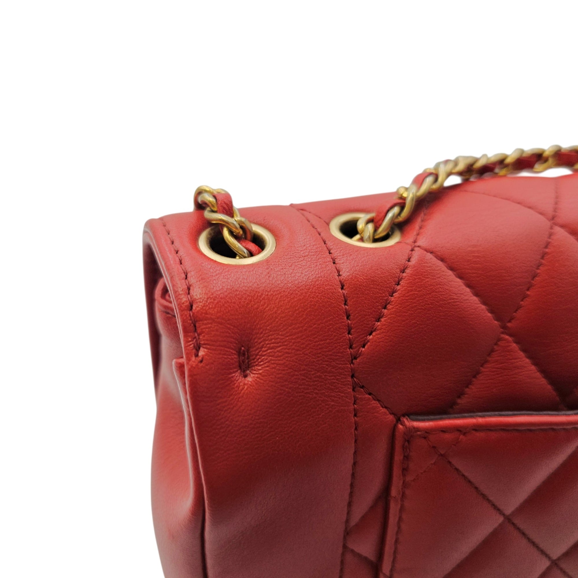 Diana Reissue Flap Red Shoulder Bag in Calfskin Gold hardware CL2606-21798 7