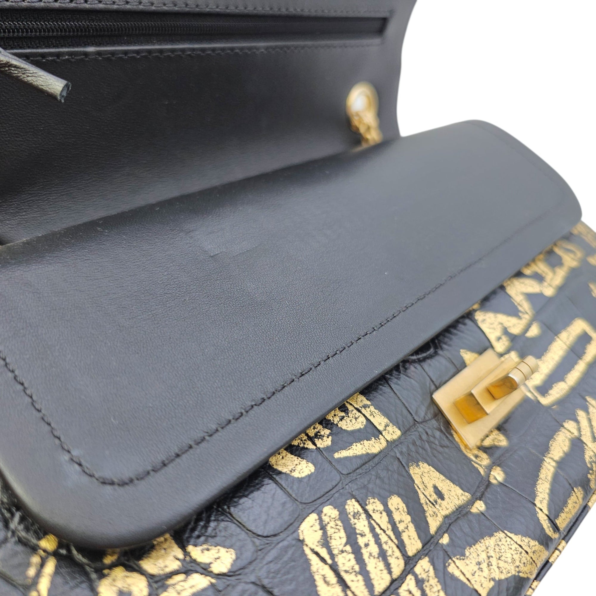Limited Edition Croc Embossed Graffiti 2.55 Small Black Shoulder Bag Gold hardware CL2606-21799 12