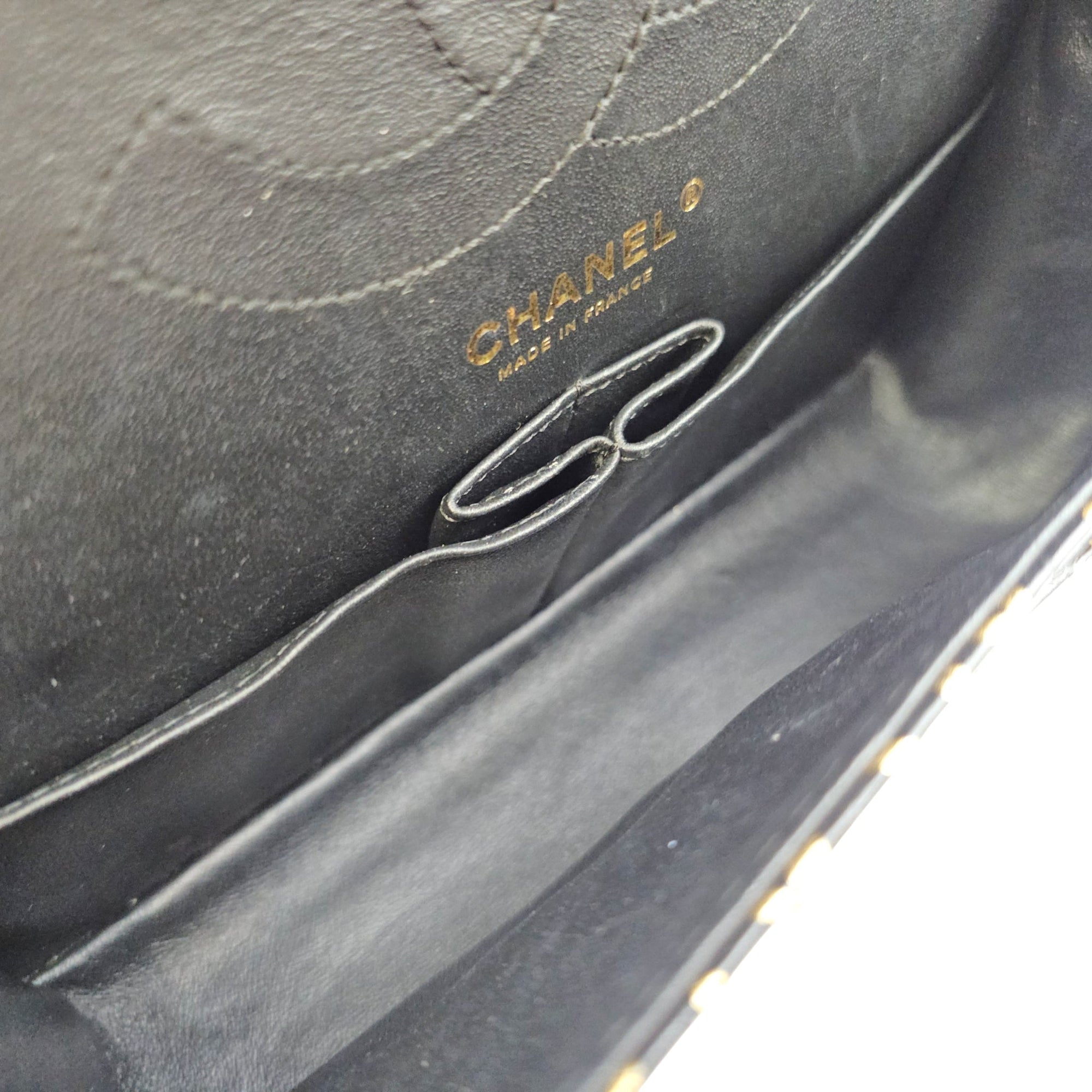 Limited Edition Croc Embossed Graffiti 2.55 Small Black Shoulder Bag Gold hardware CL2606-21799 6