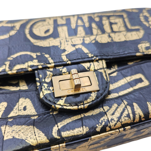 Limited Edition Croc Embossed Graffiti 2.55 Small Black Shoulder Bag Gold hardware CL2606-21799 7