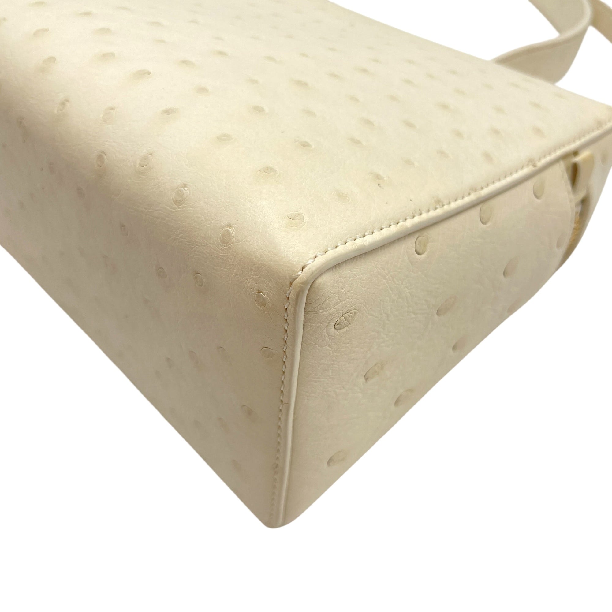 Extra Pocket 27 Cream  Crossbody Bag in Ostrich Gold hardware CL2606-21821 10