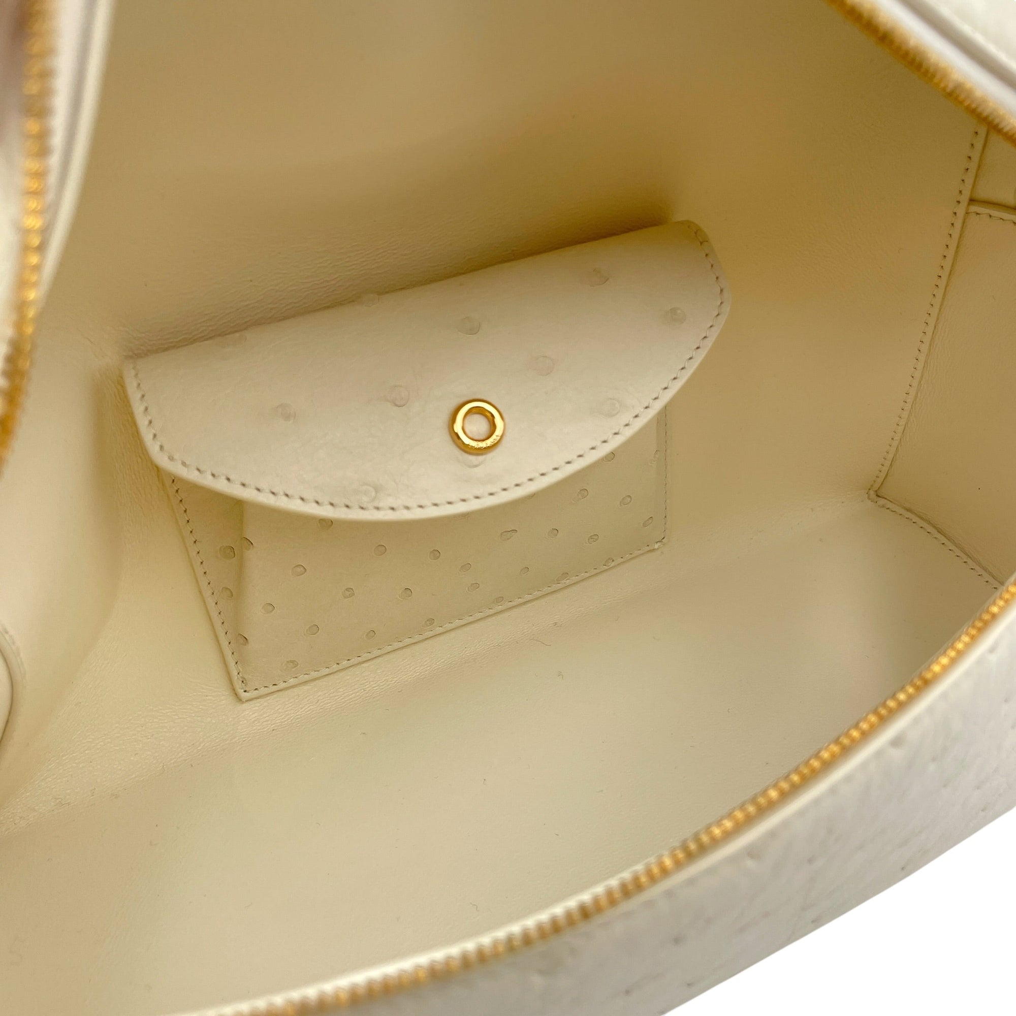 Extra Pocket 27 Cream  Crossbody Bag in Ostrich Gold hardware CL2606-21821 8