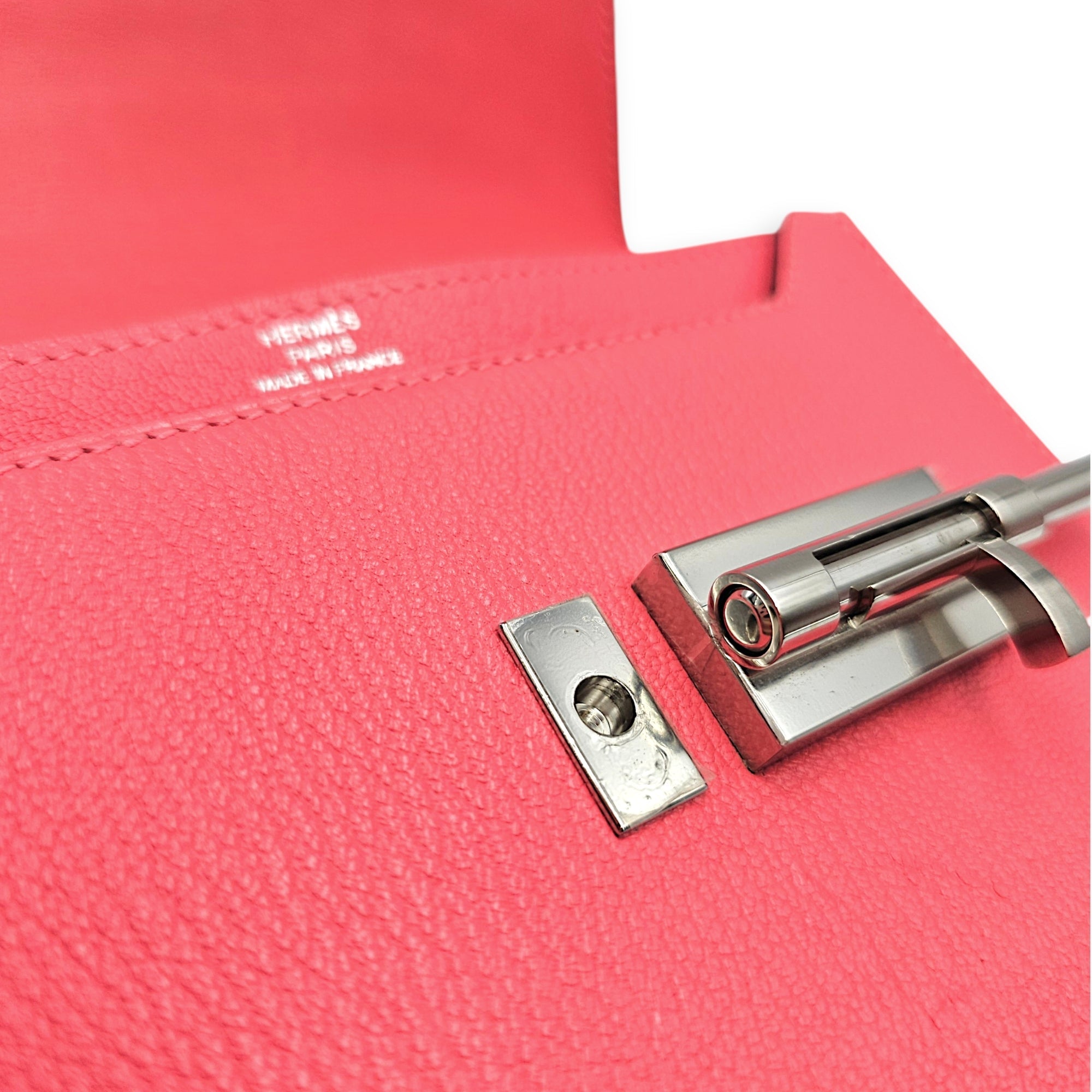 Verrou Chaine Mini Rose Azalee in Chevre Mysore Palladium hardware CL2606-21828 10