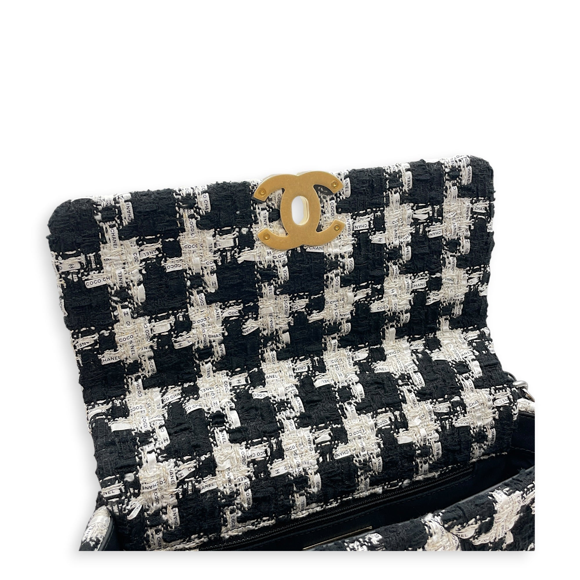 C19 Black Shoulder Bag in Tweed Mixed hardware CL2606-21845 7