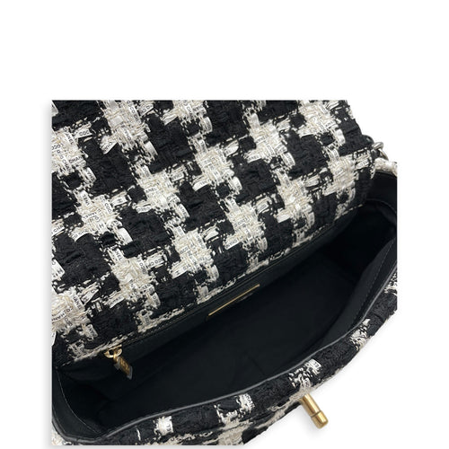 C19 Black Shoulder Bag in Tweed Mixed hardware CL2606-21845 8