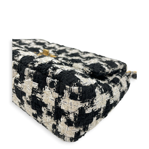C19 Black Shoulder Bag in Tweed Mixed hardware CL2606-21845 9