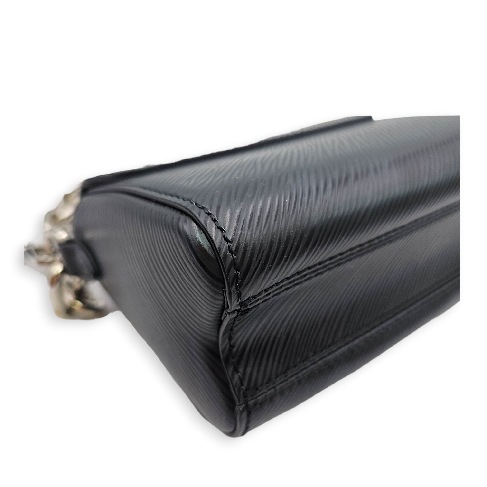 Twist PM Black Crossbody Bag in Epi Leather Silver hardware CL2606-21896 8