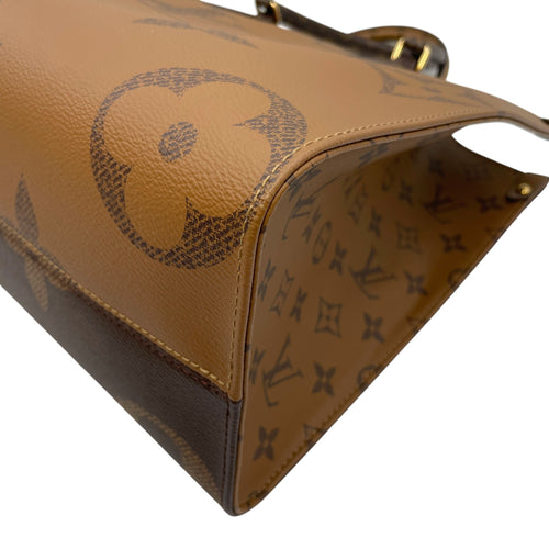 Reverse  Monogram OnTheGo MM Brown Tote Bag in Canvas