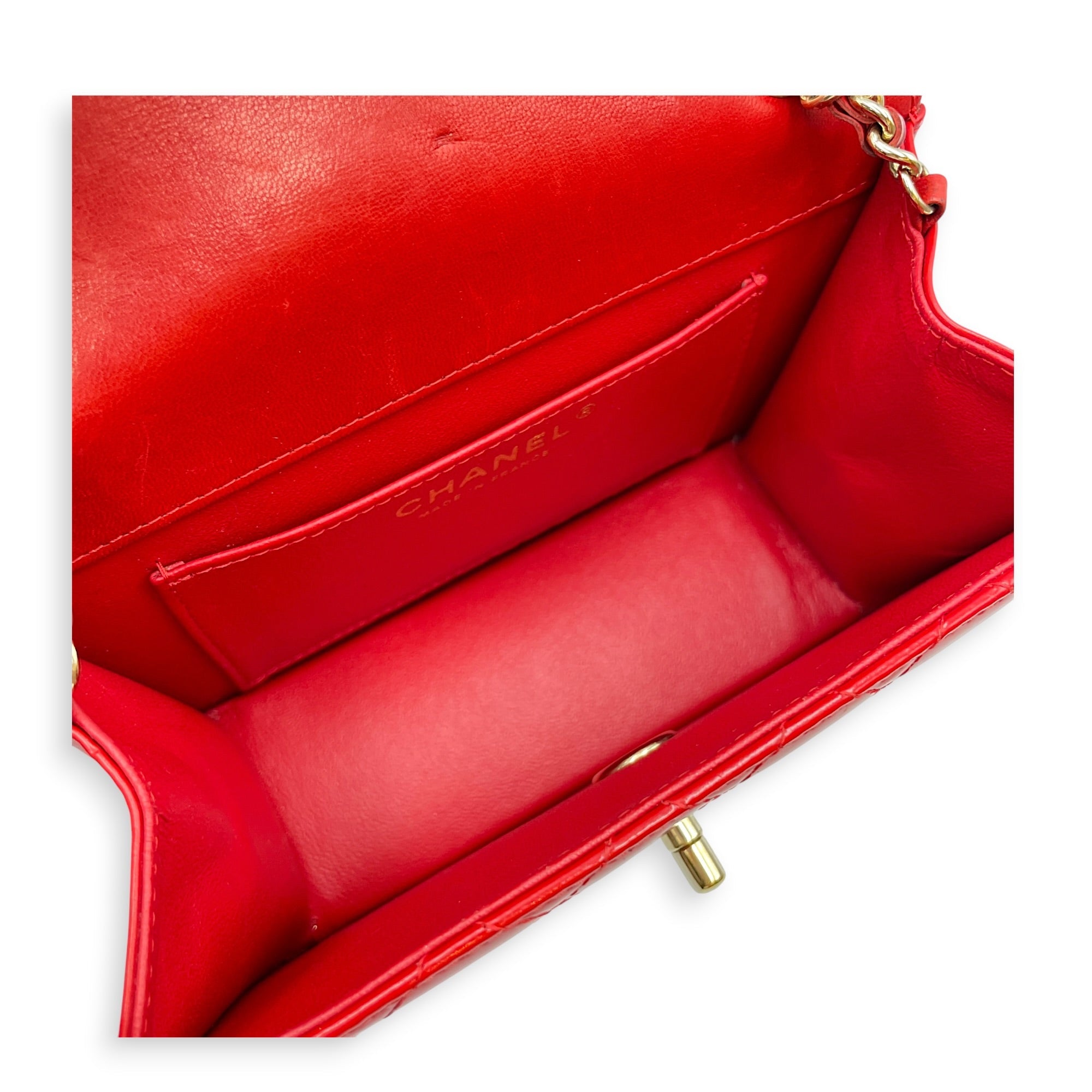Flap Mini Red Crossbody Bag in Patent Leather Gold hardware CL2606-21931 6