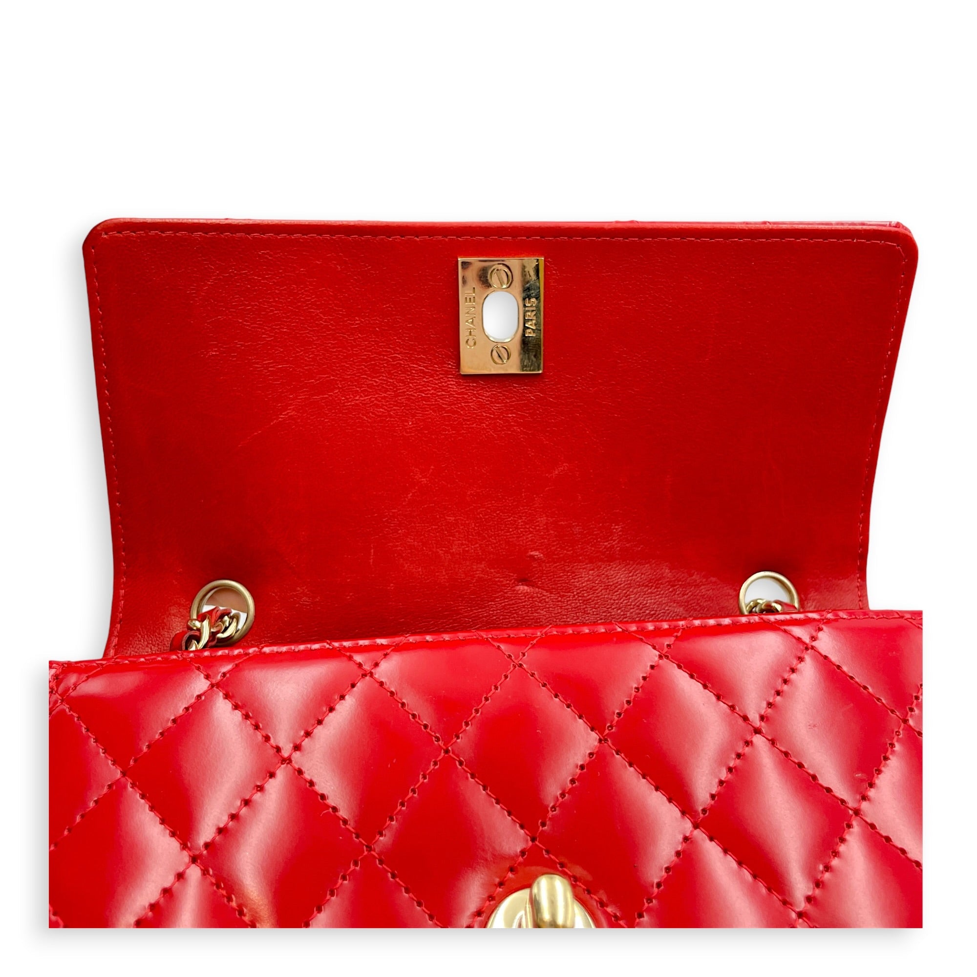 Flap Mini Red Crossbody Bag in Patent Leather Gold hardware CL2606-21931 9