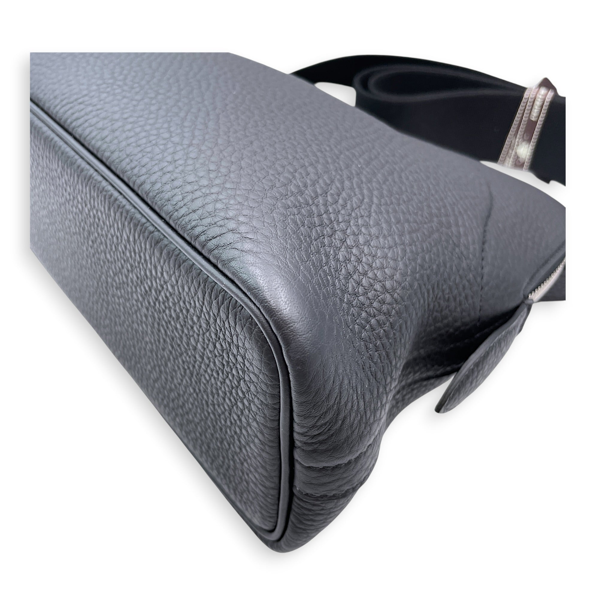 Bolide Messenger Black in Togo Palladium hardware CL2606-21940 6