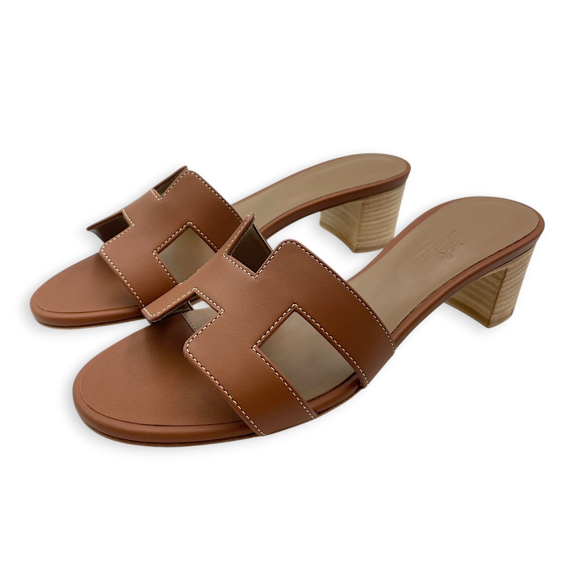 Oasis 36 Gold Sandals in Calfskin CL2606-21964 3