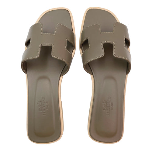 Oran 36 Etoupe Sandals in Calfskin CL2606-21966 1