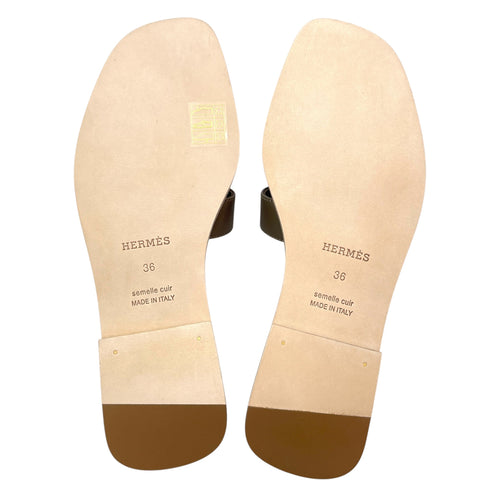 Oran 36 Etoupe Sandals in Calfskin CL2606-21966 3
