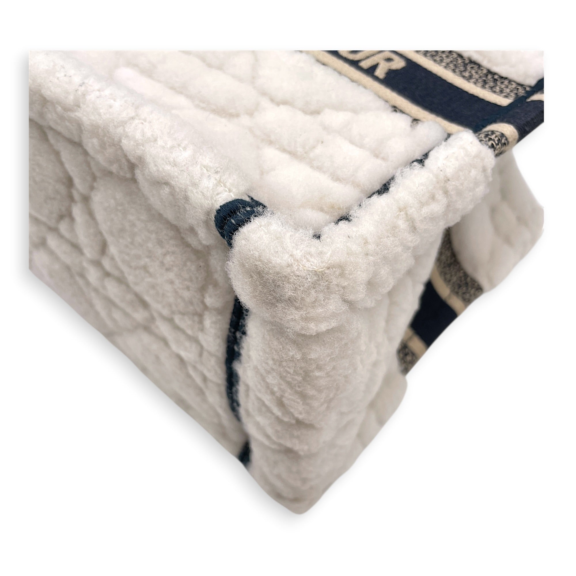 Book Tote Small White Top Handle Bag in Shearling CL2606-21975 7