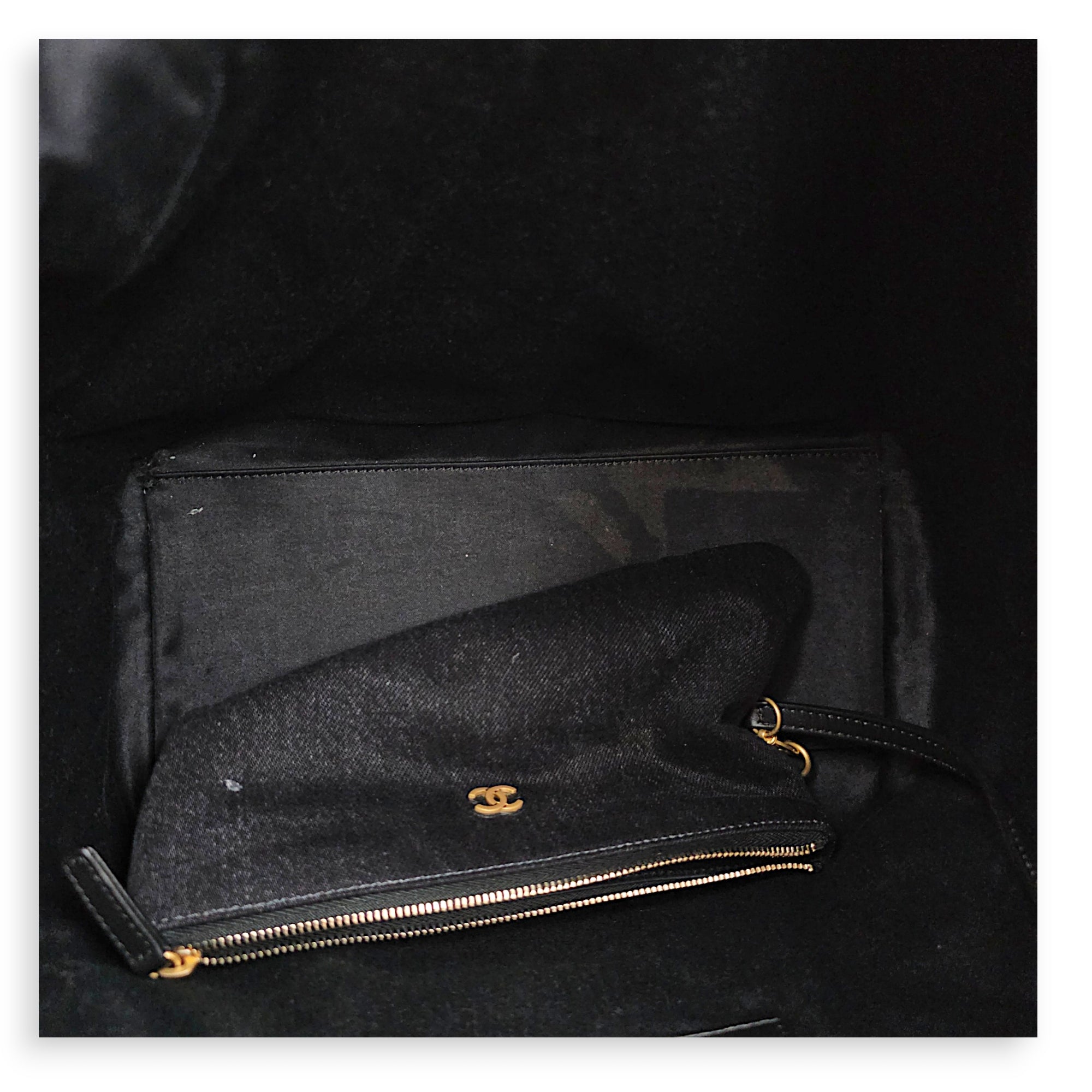 C25 Medium Black Shoulder Bag in Denim Gold hardware CL2606-22000 6