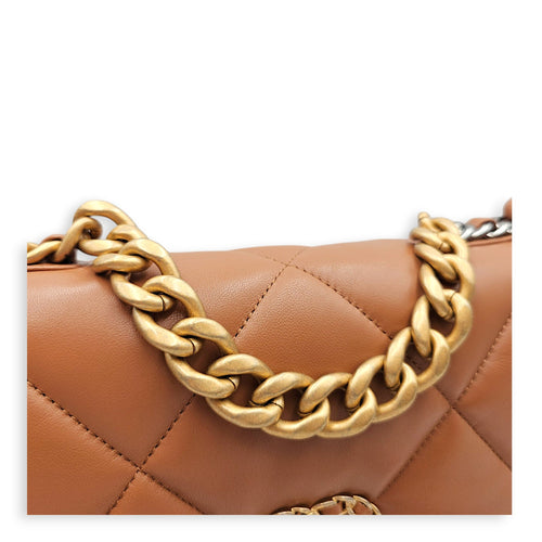 C19 Brown Shoulder Bag in Goat Leather Mixed hardware CL2606-22001 13