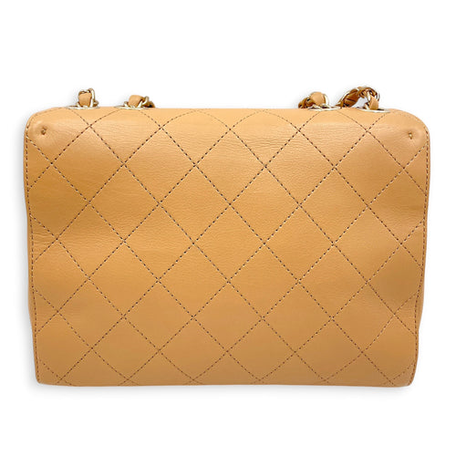 Covered Stitch CC Beige Shoulder Bag in Calfskin Gold hardware CL2606-22042 2