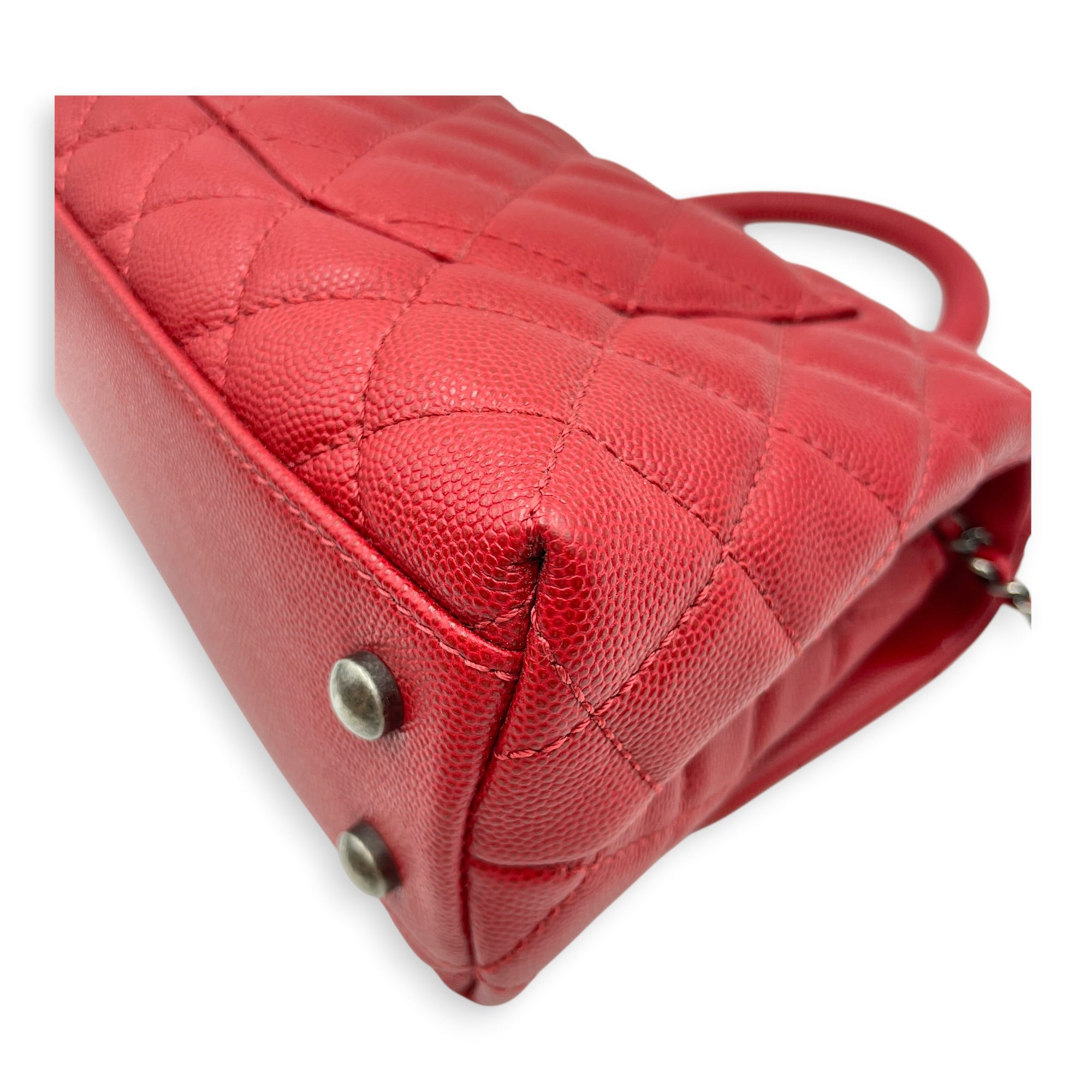 Coco Handle Quilted Red Top Handle Bag Ruthenium-finish Brass hardware CL2606-22048 11