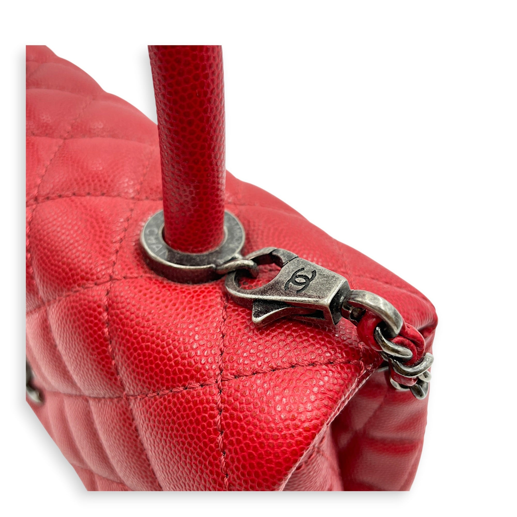 Coco Handle Quilted Red Top Handle Bag Ruthenium-finish Brass hardware CL2606-22048 15