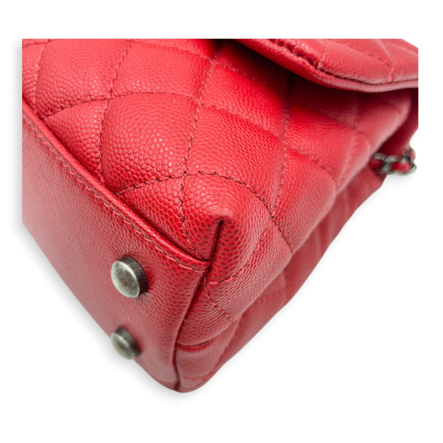 Coco Handle Quilted Red Top Handle Bag Ruthenium-finish Brass hardware CL2606-22048 9