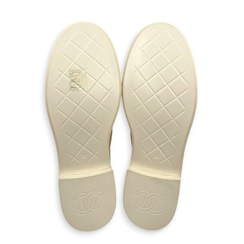 Loafers 36 Beige Shoes in Calfskin Gold hardware CL2606-22056 2