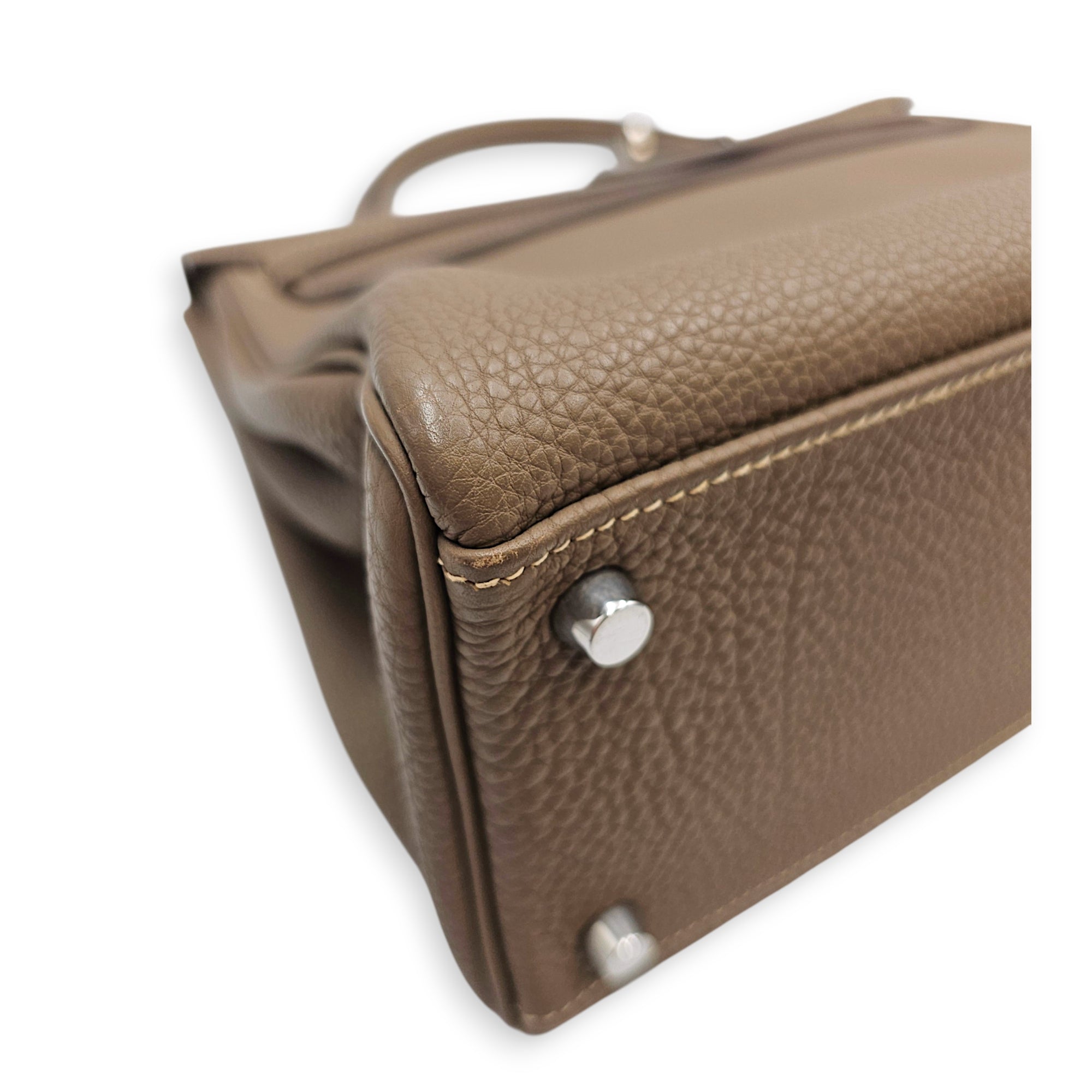 Kelly 32 Etoupe in Togo Palladium hardware