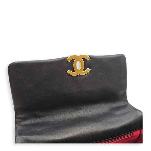 C19 Small Black Shoulder Bag in Lambskin Gold hardware CL2606-22113 7