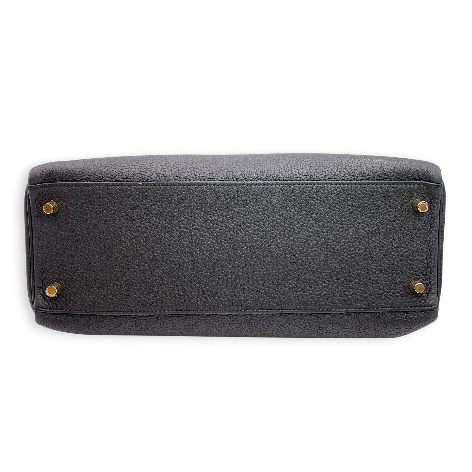 Kelly 32 Noir in Togo Gold hardware CL2606-22115 5