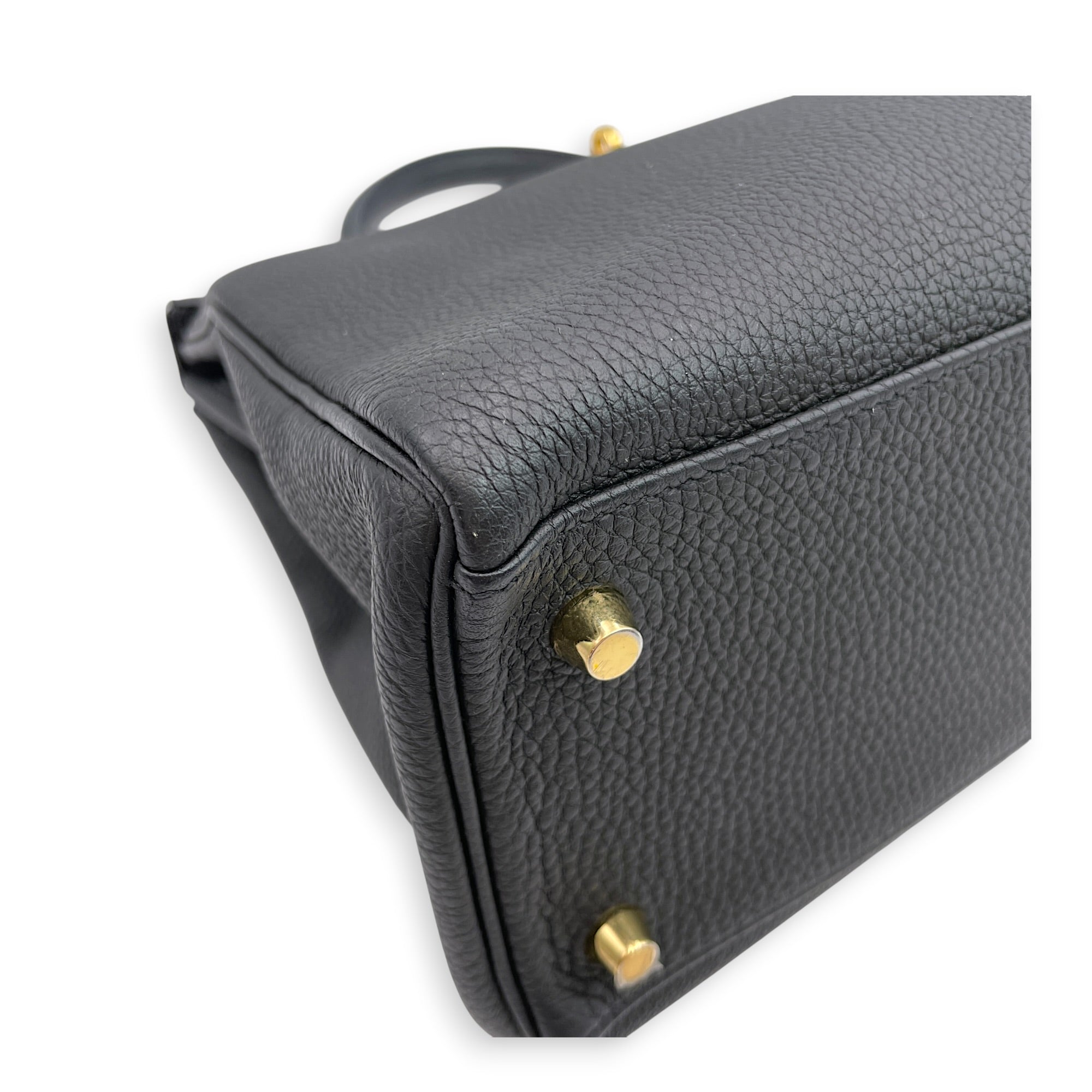 Kelly 32 Noir in Togo Gold hardware CL2606-22115 7