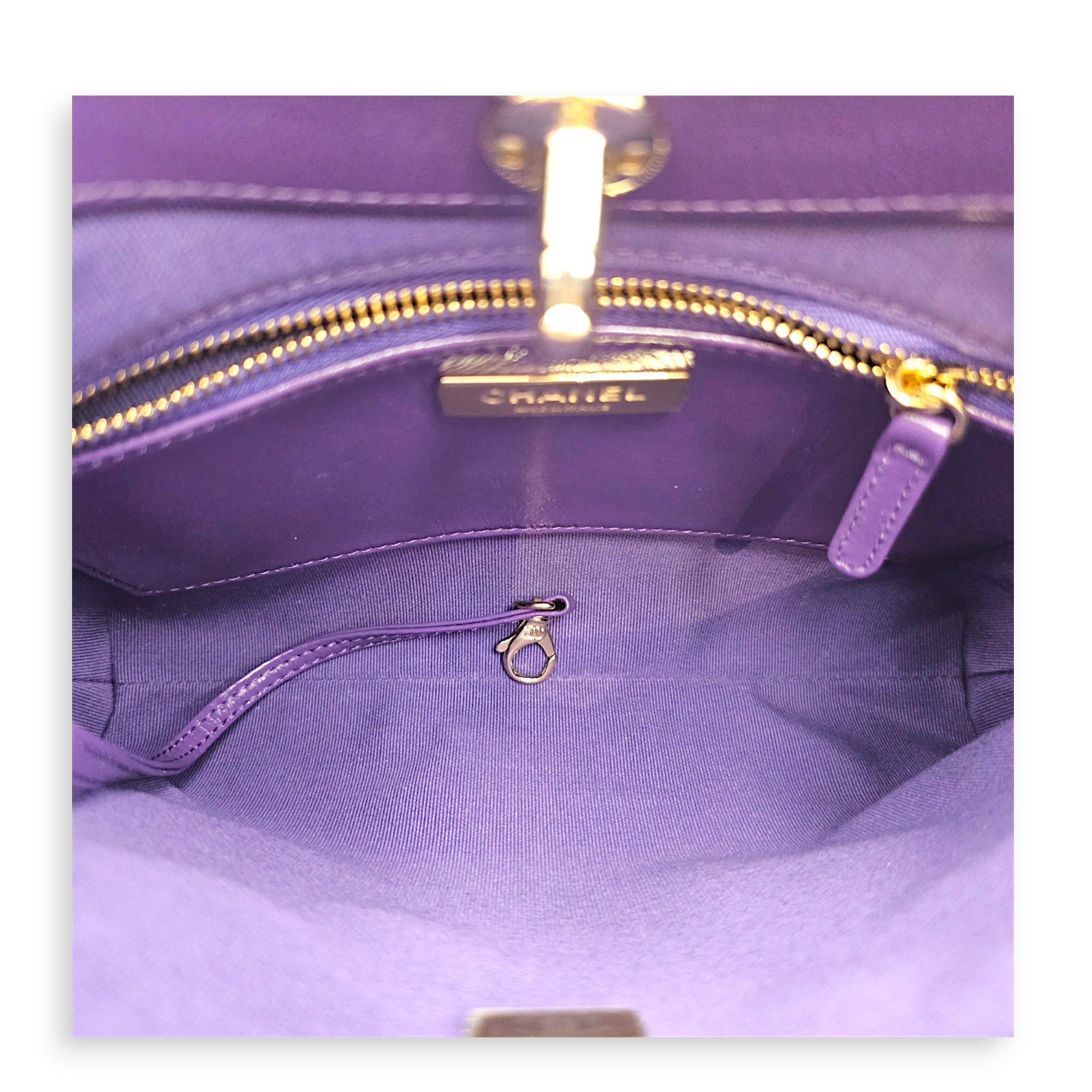 31 Small Purple Tote Bag in Calfskin Gold hardware CL2606-22116 6