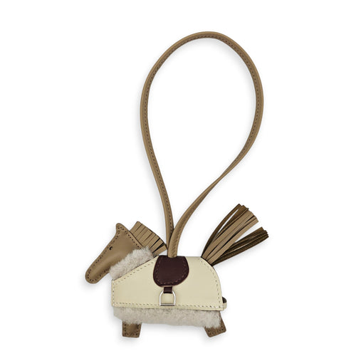 Rodeo Robeo Pluch PM Beige Marfa/Terre/Craie Bag Accessory in Swift CL2606-22124 1