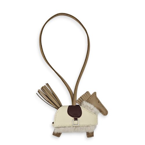 Rodeo Robeo Pluch PM Beige Marfa/Terre/Craie Bag Accessory in Swift CL2606-22124 2