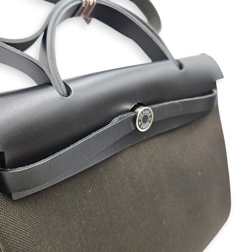 Herbag 31 Dark Bronze in Vache Hunter/Toile Enamel hardware CL2606-22145 7