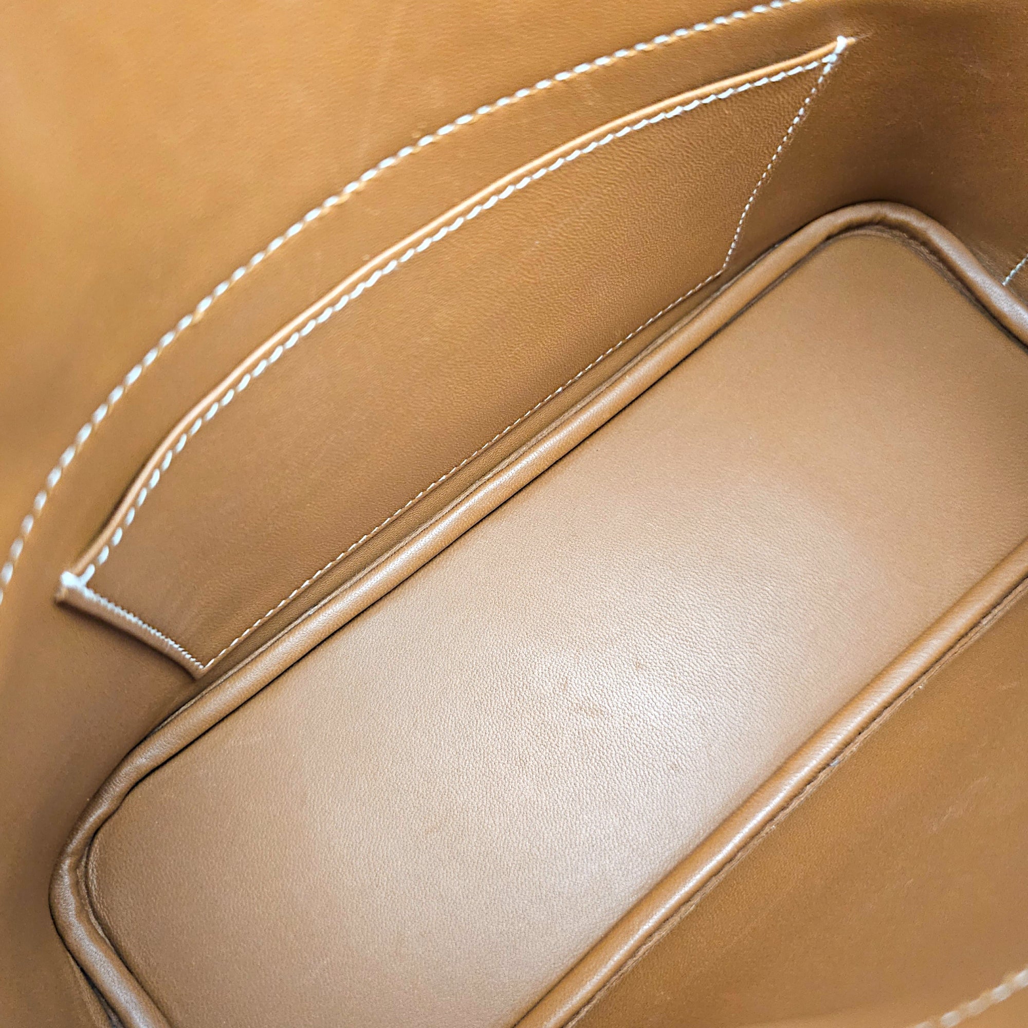 Bolide 27 Gold in Epsom Gold hardware CL2606-22153 7