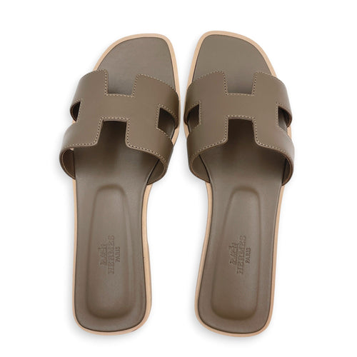 Oran 38 Etoupe Sandals in Calfskin CL2607-22203 1