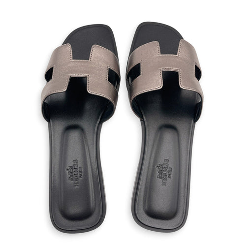 Oran 38 Champagne Sandals in Chevre Leather CL2607-22205 1