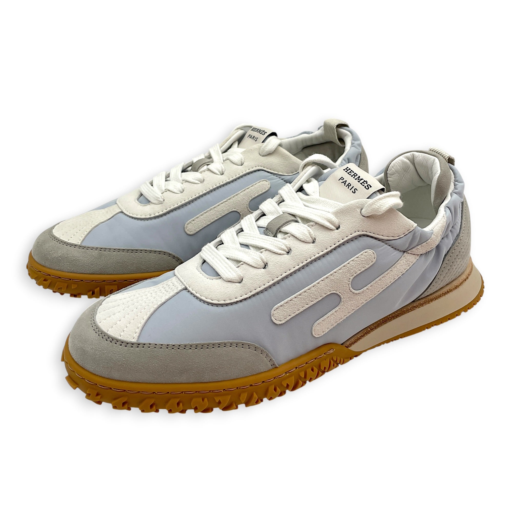 Jet 38 Gris Arctique/Blanc Sneakers in Suede Leather CL2607-22206 3