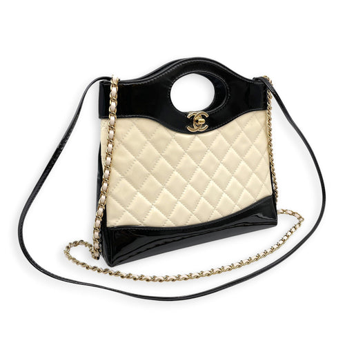 31 Shopping Tote Small White Shoulder Bag in Patent Leather Gold hardware CL2607-22222 9