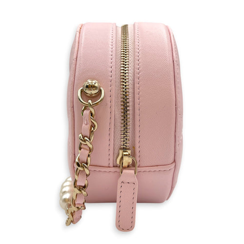 Quilted Round Clutch with Pearl Chain Pink Crossbody Bag in Lambskin Gold hardware CL2607-22243 3