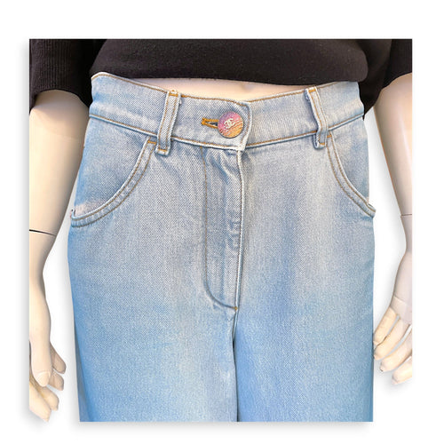 Light Wash blue Denim Jeans with rainbow -coloured button Size 36  Blue Ready-To-Wear in Cotton CL2607-22248 3