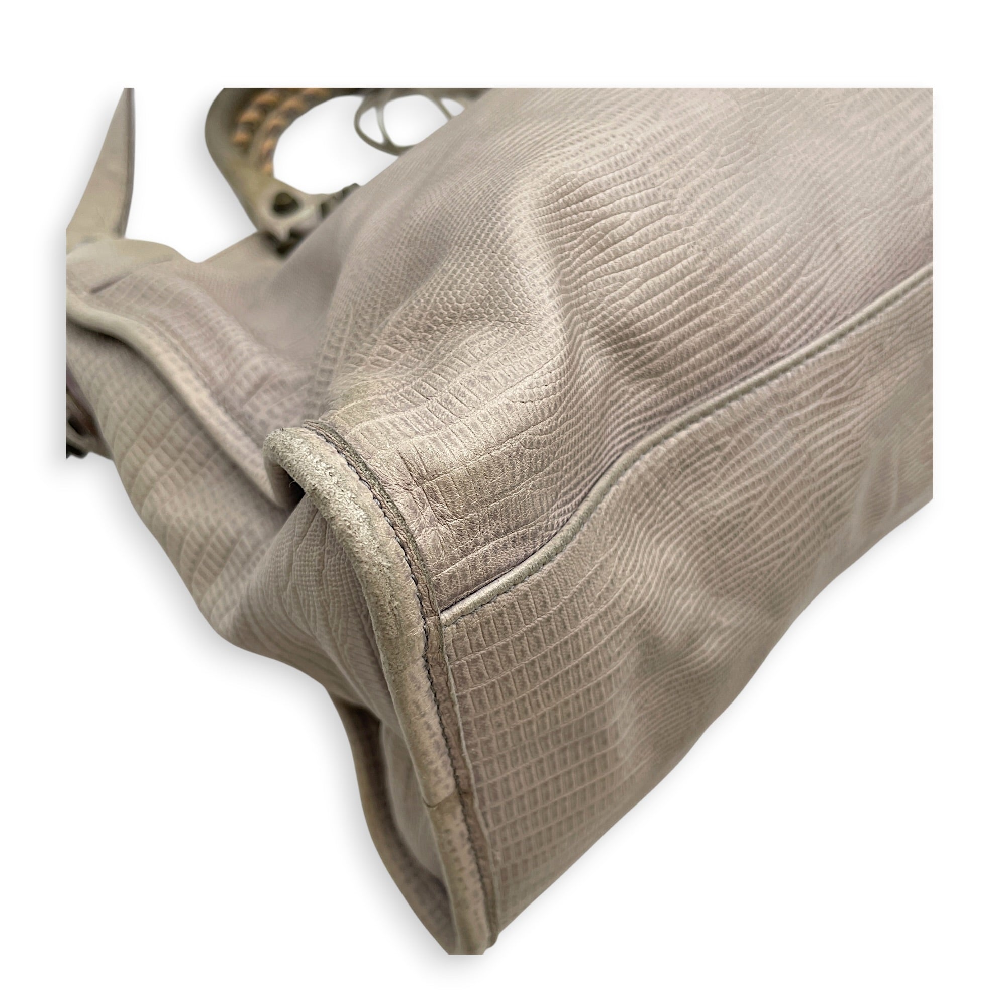 Lizard Embossed City Grey Shoulder Bag in Calfskin Brushed Silver hardware CL2607-22271 8