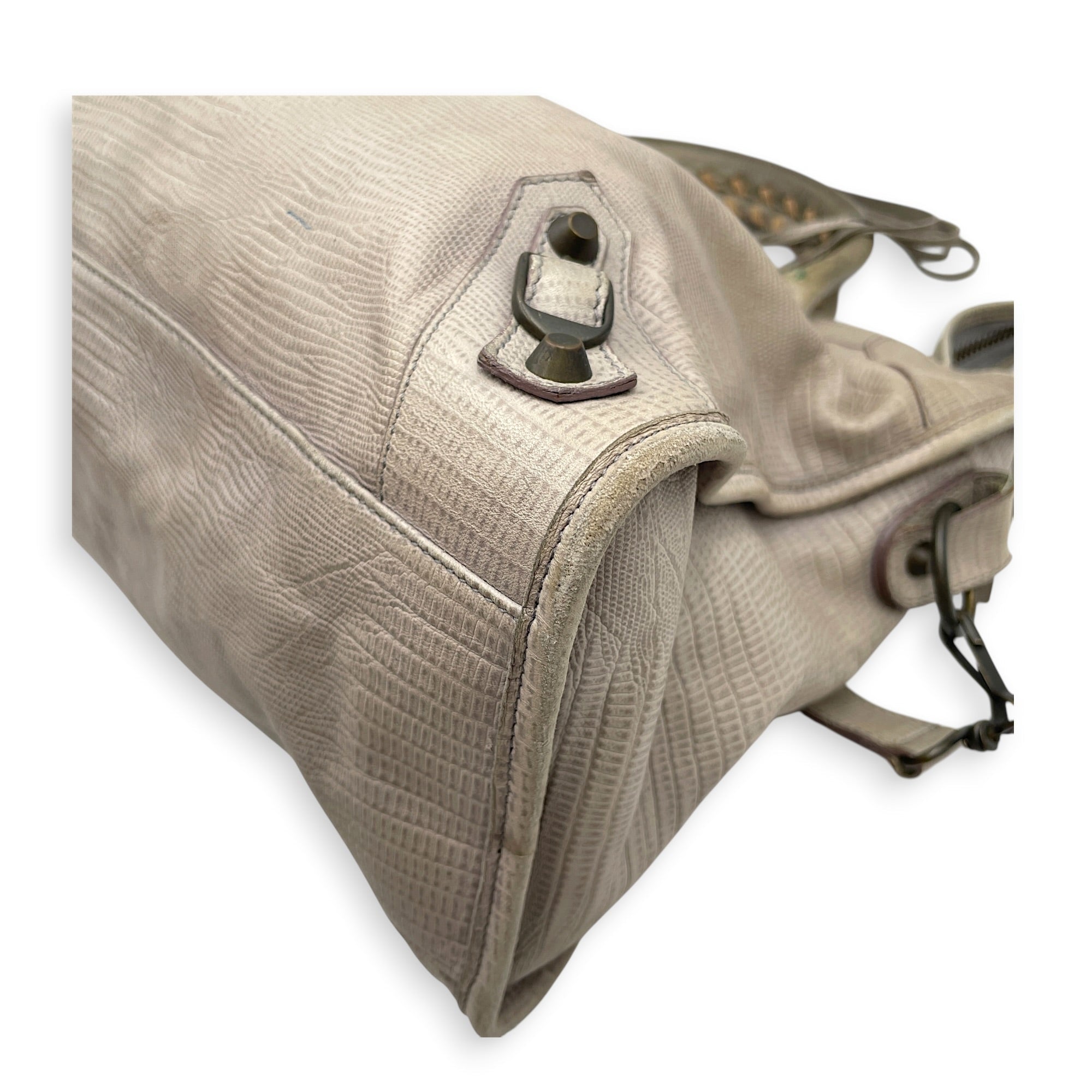 Lizard Embossed City Grey Shoulder Bag in Calfskin Brushed Silver hardware CL2607-22271 9