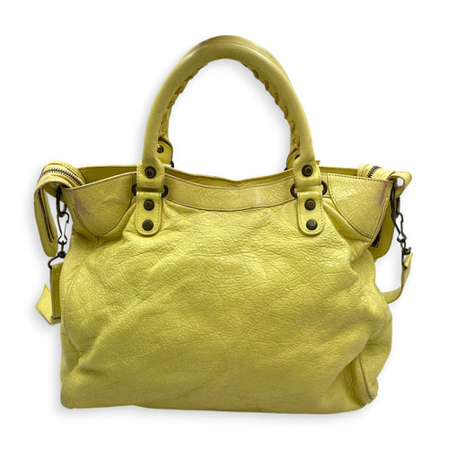 Velo Yellow Shoulder Bag in Distressed Leather Ruthenium hardware