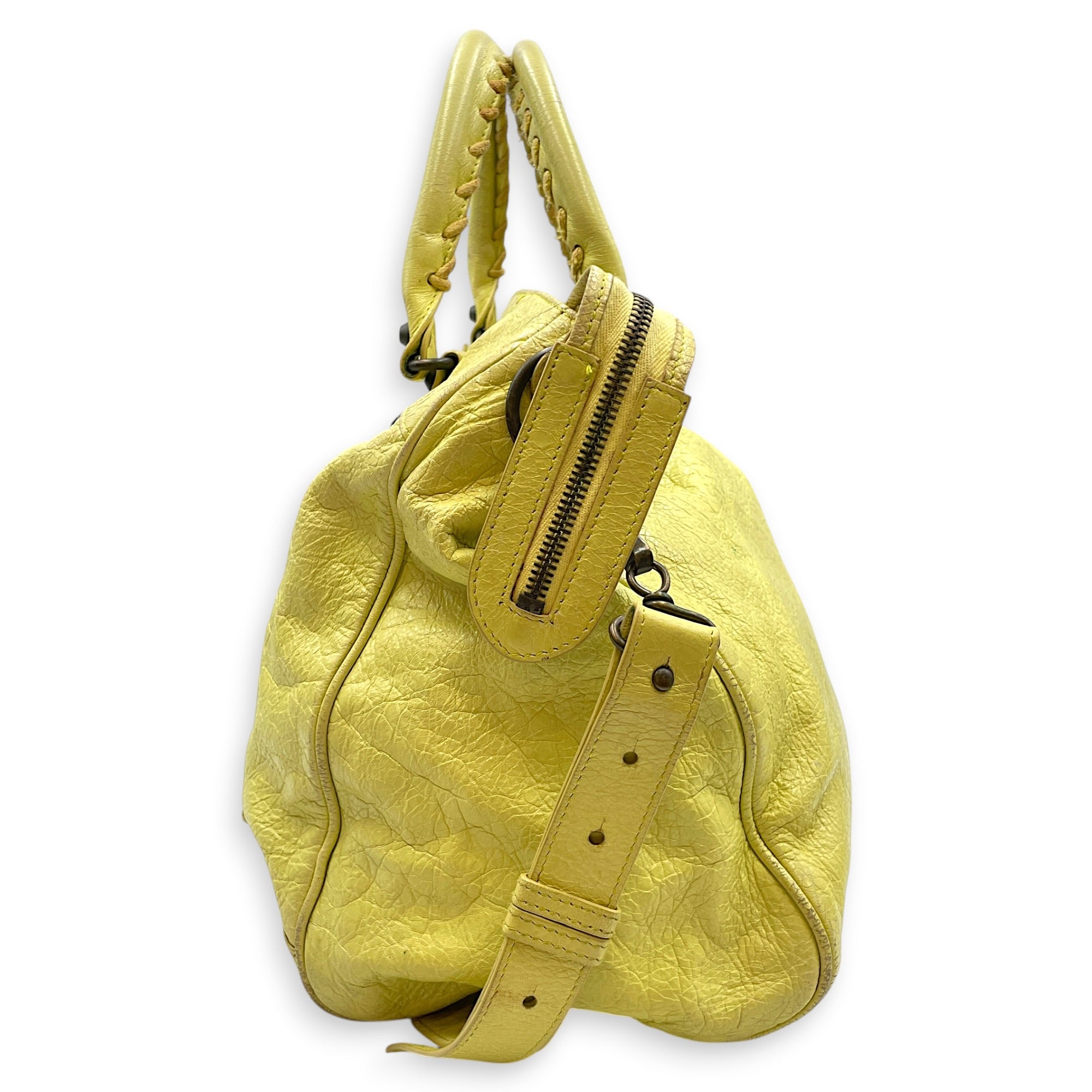 Velo Yellow Shoulder Bag in Distressed Leather Ruthenium hardware