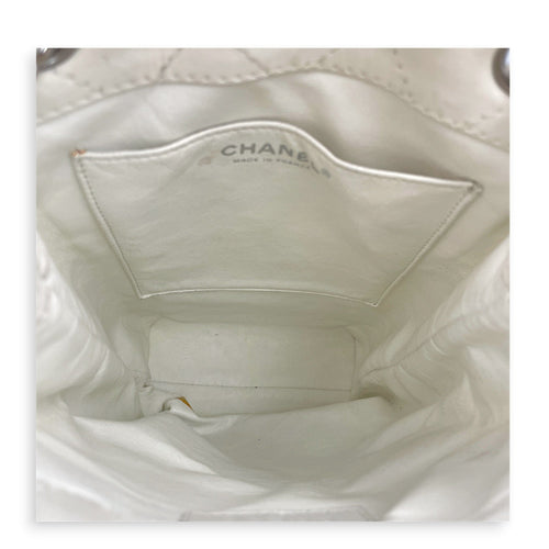 Bicolour Vertical Tote White Shoulder Bag in Lambskin Silver hardware CL2607-22282 6